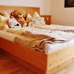 Da Braeuhauser Farm stay