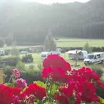 Farm stay Da Braeuhauser *