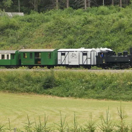 Farm stay Da Braeuhauser *