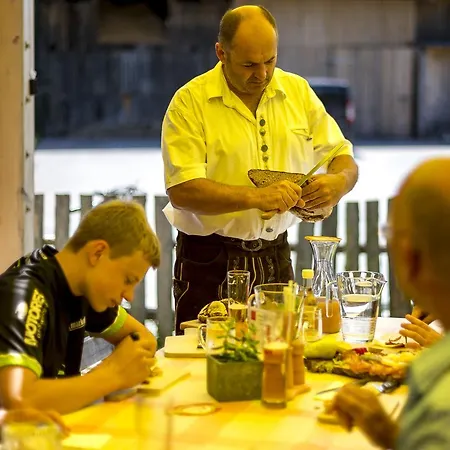 Farma Da Braeuhauser