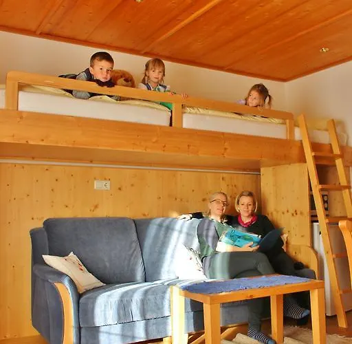 Farm stay Da Braeuhauser *